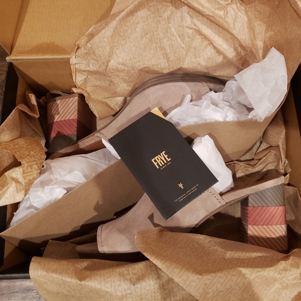 Frye Mule Sandals - Picture 8 of 8
